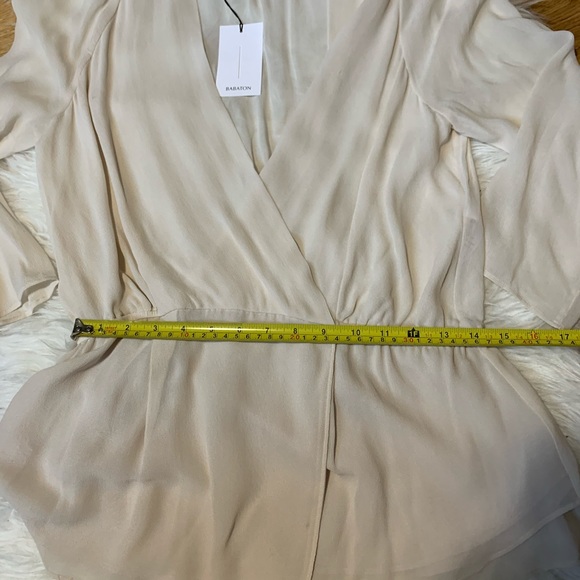 Babaton 100% Silk Alexander Blouse Bone Size medium NWT - Picture 4 of 10